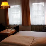 Hotell Zum Anker 2*